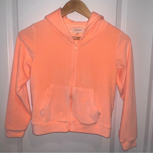 Cozy Neon Orange Hoodie and Sweatpants Set - Picture 2 of 13